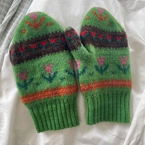 Loeffler Randall Green Wool Patterned Mittens